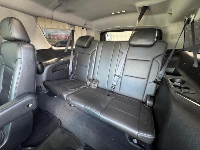 Chevrolet Suburban LT 4WD 2019