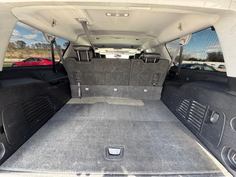 Chevrolet Suburban LT 4WD 2019