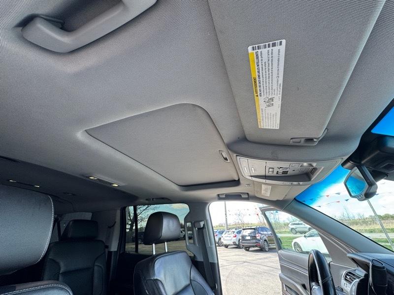 Chevrolet Suburban LT 4WD 2019