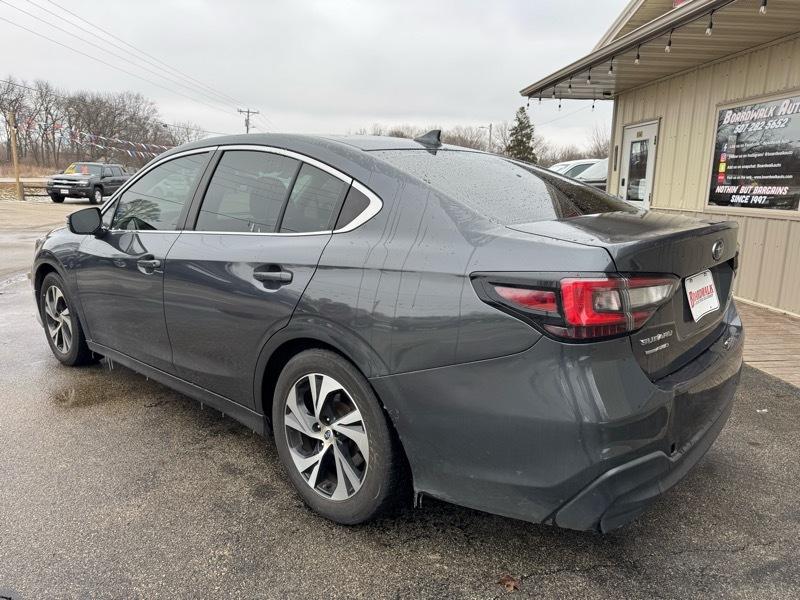 Subaru Legacy Premium 2021