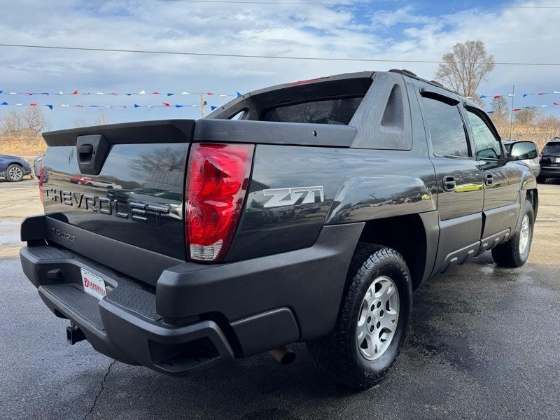 Chevrolet Avalanche  2003
