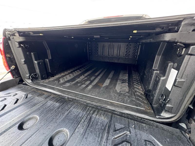 Chevrolet Avalanche  2003