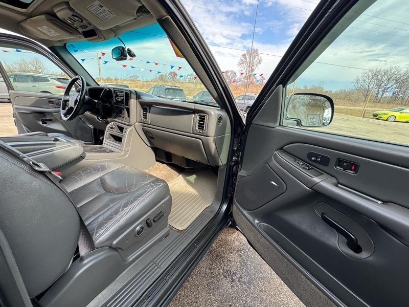 Chevrolet Avalanche  2003