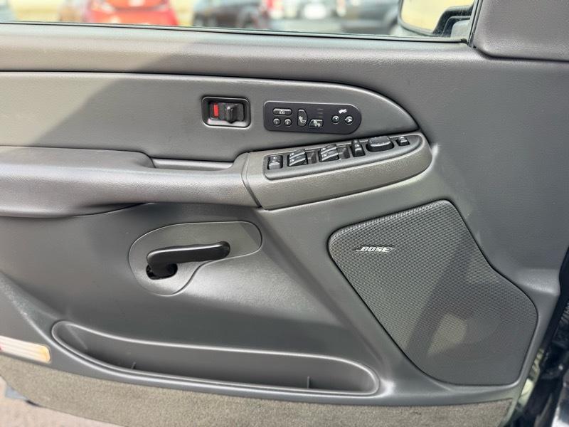 Chevrolet Avalanche  2003