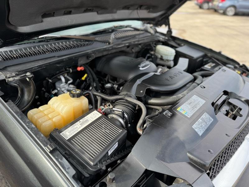 Chevrolet Avalanche  2003