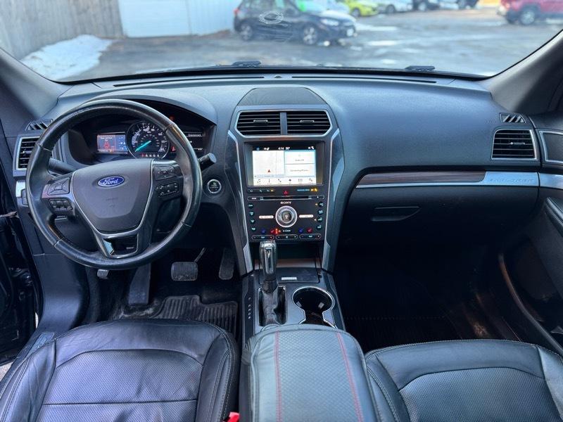 Ford Explorer Limited 4WD 2017