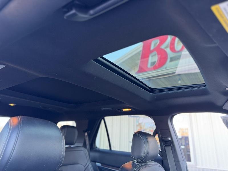 Ford Explorer Limited 4WD 2017