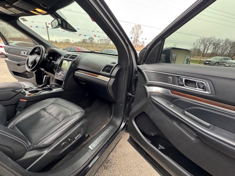 Ford Explorer Limited 4WD 2017