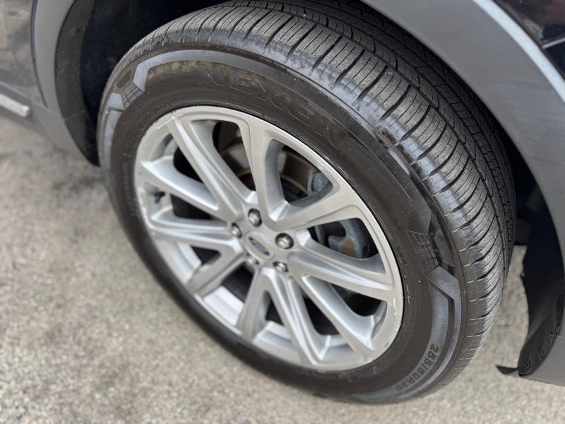 Ford Explorer Limited 4WD 2017