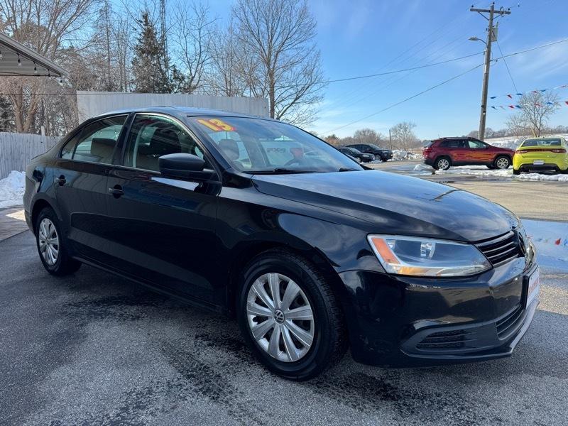 Volkswagen Jetta S 2013