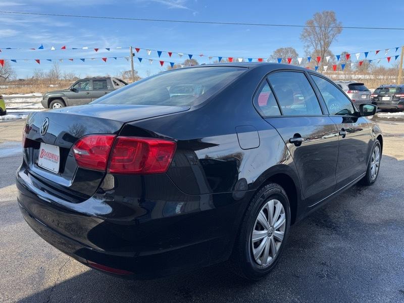 Volkswagen Jetta S 2013