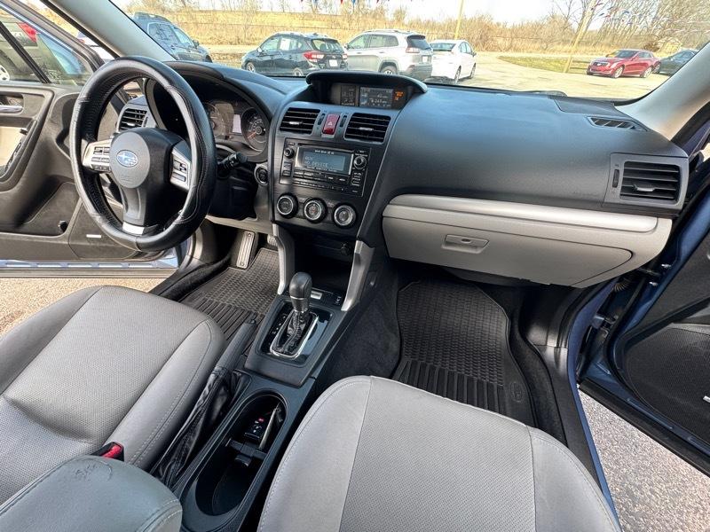 Subaru Forester 2.5i Touring 2015