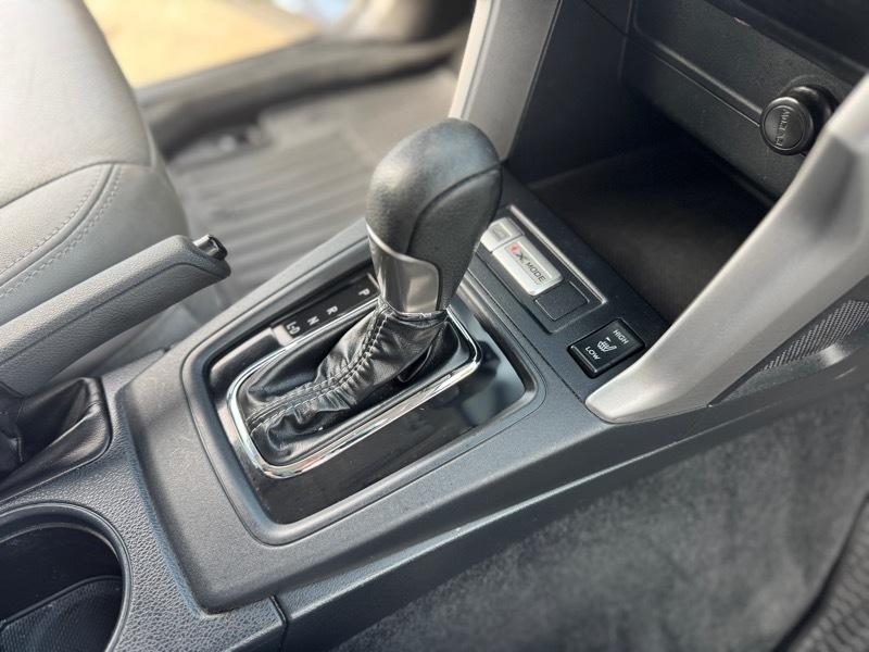Subaru Forester 2.5i Touring 2015