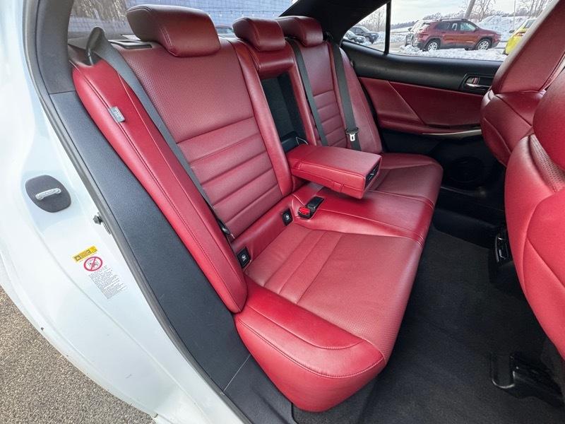 Lexus IS 250 RWD 2015