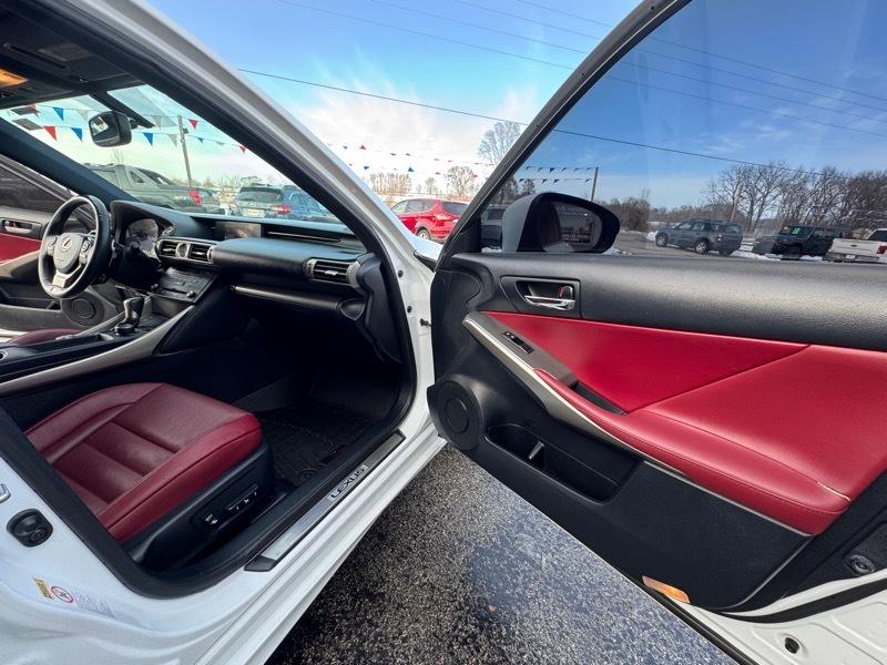 Lexus IS 250 RWD 2015