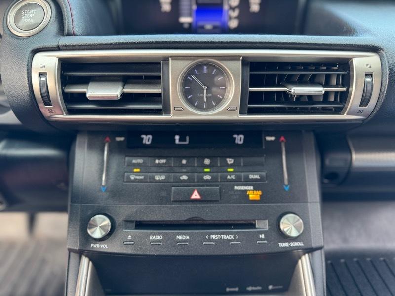 Lexus IS 250 RWD 2015