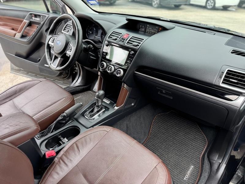 Subaru Forester 2.0XT Touring 2017