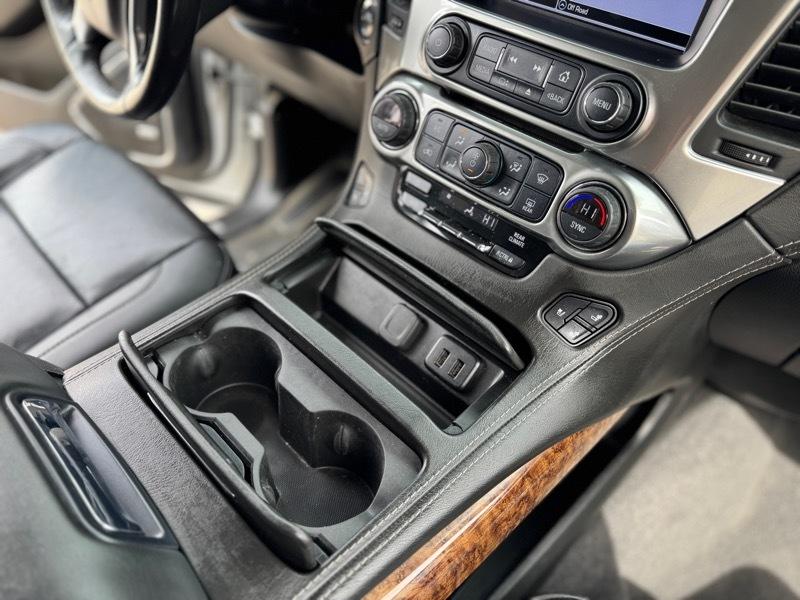 Chevrolet Suburban Premier 4WD 2020