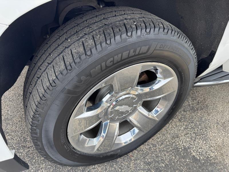 Chevrolet Suburban Premier 4WD 2020