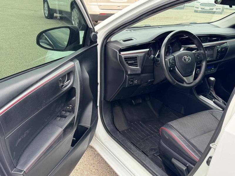Toyota Corolla  2016