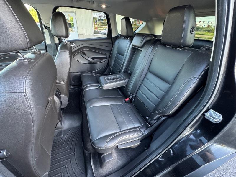 Ford Escape Titanium 4WD 2015