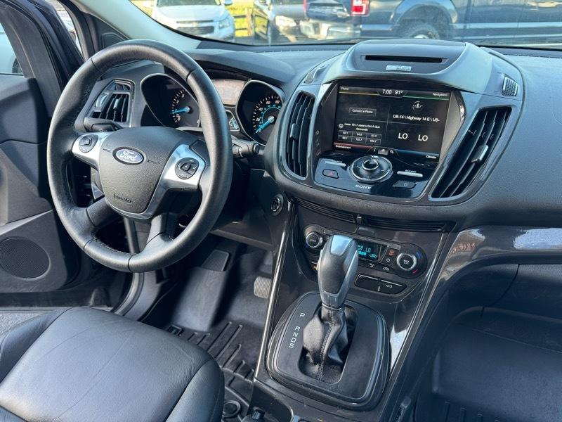 Ford Escape Titanium 4WD 2015
