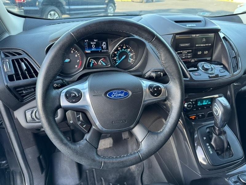 Ford Escape Titanium 4WD 2015