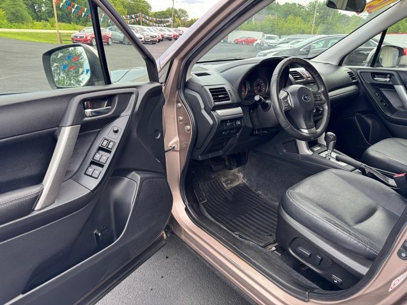 Subaru Forester 2.5i Limited 2015