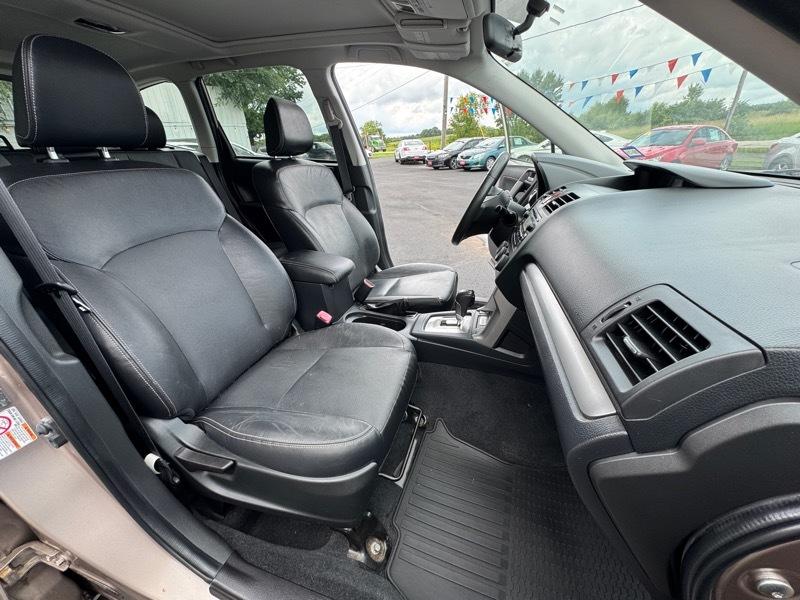 Subaru Forester 2.5i Limited 2015