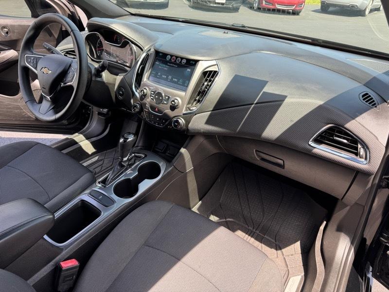Chevrolet Cruze  2017