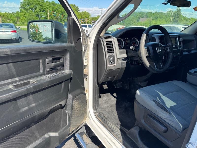 RAM 1500 Tradesman Crew Cab 4WD 2018