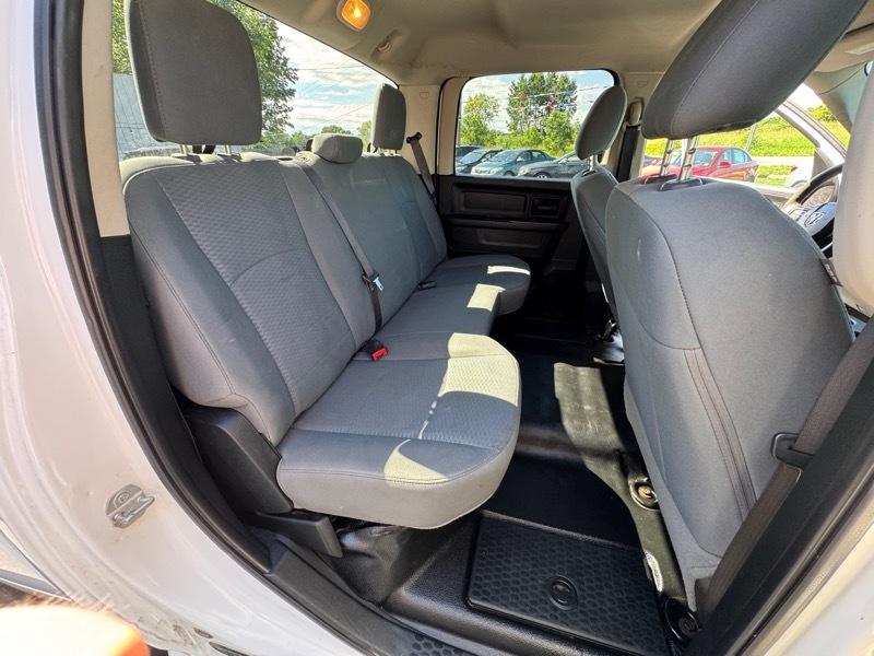 RAM 1500 Tradesman Crew Cab 4WD 2018