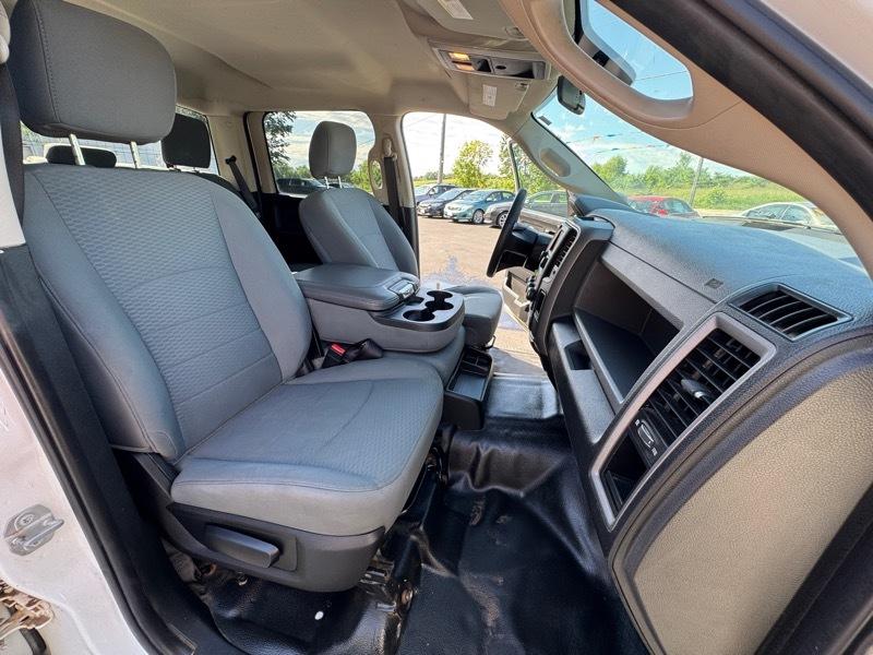 RAM 1500 Tradesman Crew Cab 4WD 2018