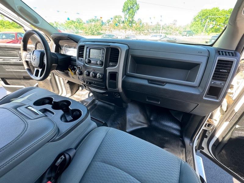 RAM 1500 Tradesman Crew Cab 4WD 2018