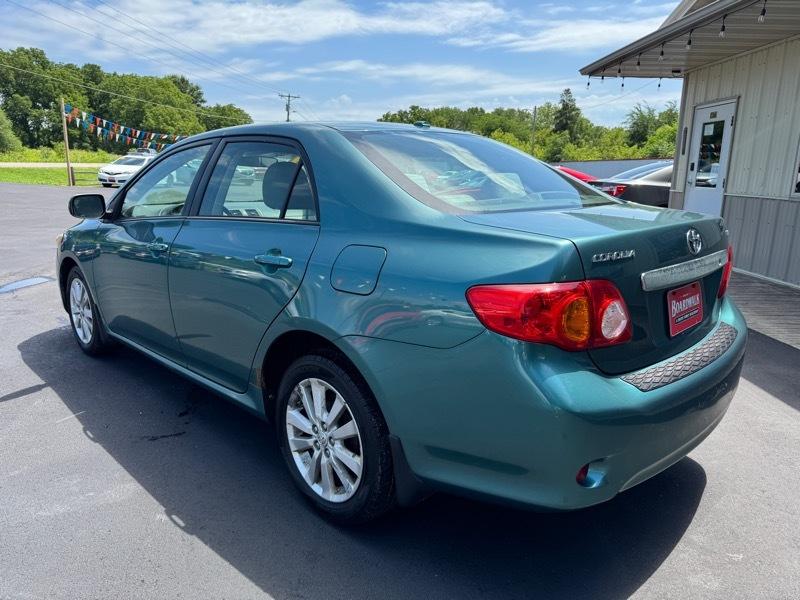Toyota Corolla XLE 2009
