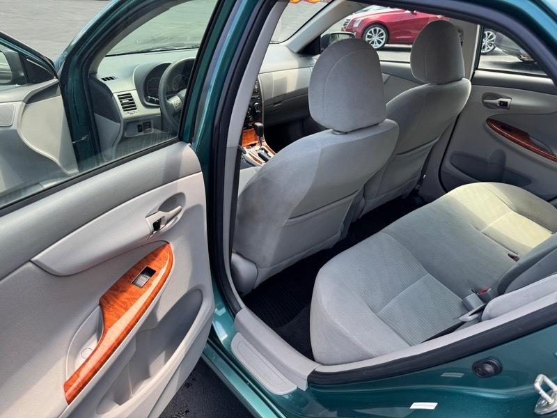 Toyota Corolla XLE 2009