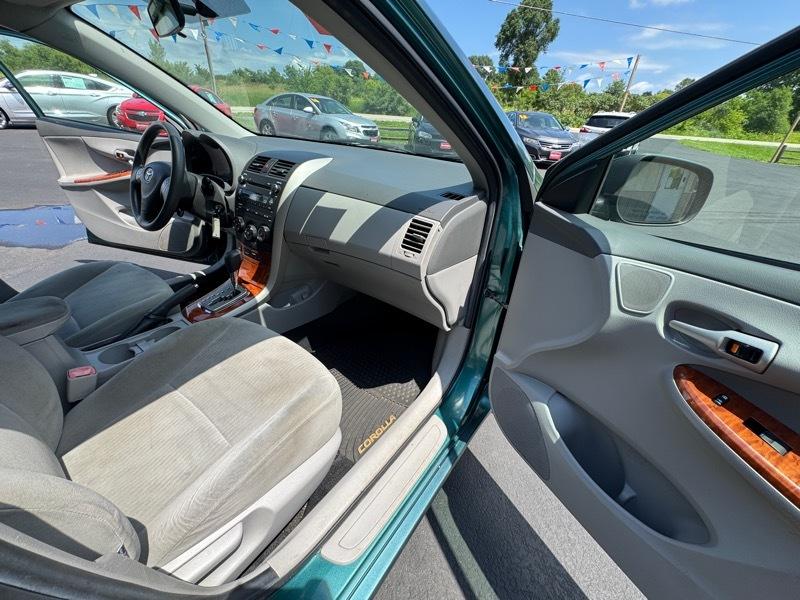 Toyota Corolla XLE 2009