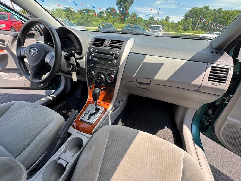 Toyota Corolla XLE 2009
