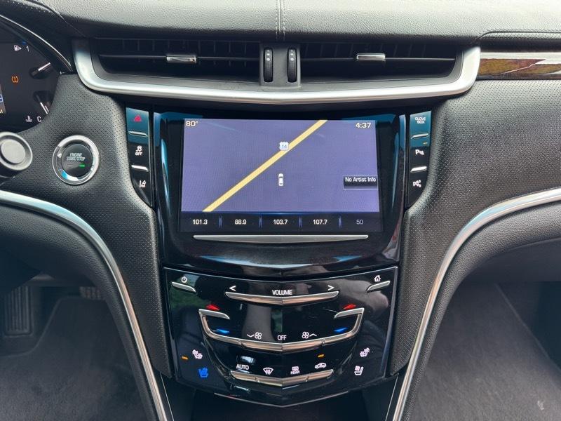 Cadillac XTS Luxury 2014