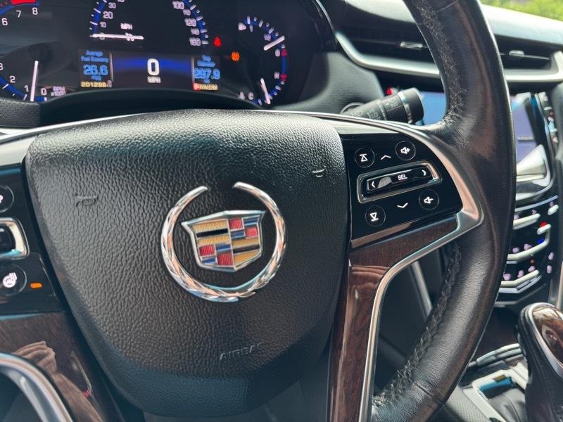 Cadillac XTS Luxury 2014