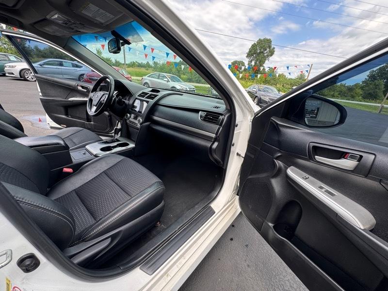 Toyota Camry SE 2012