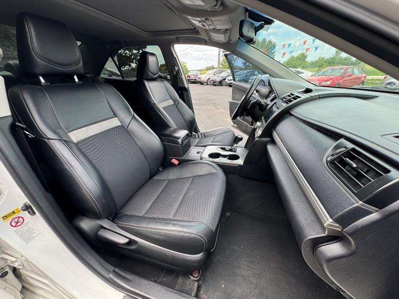 Toyota Camry SE 2012