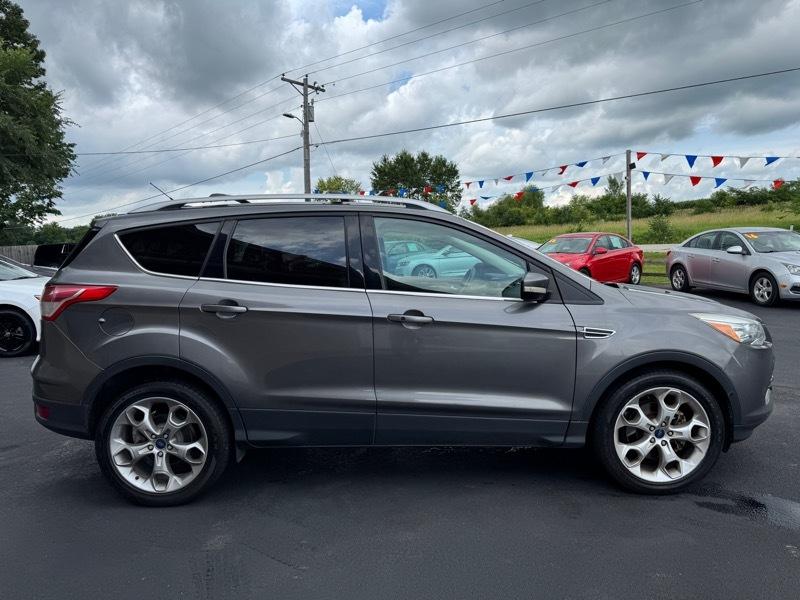 Ford Escape Titanium 4WD 2014