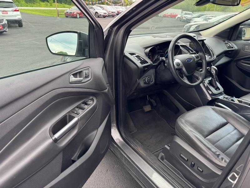 Ford Escape Titanium 4WD 2014