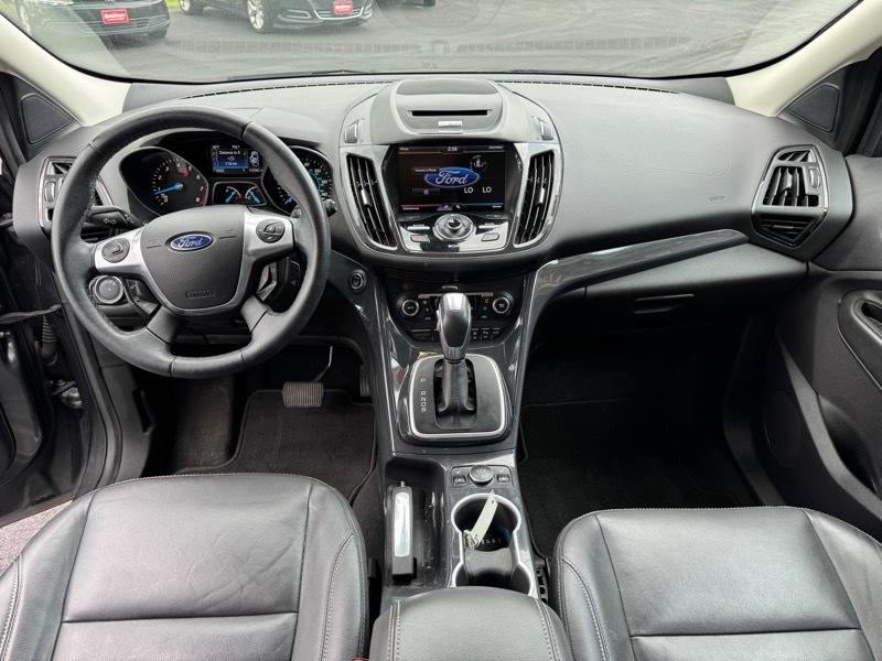 Ford Escape Titanium 4WD 2014