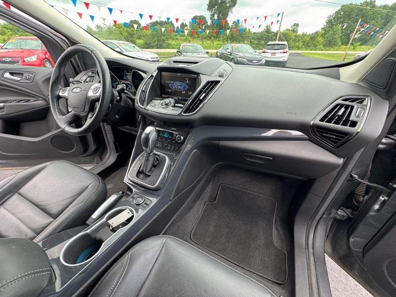 Ford Escape Titanium 4WD 2014
