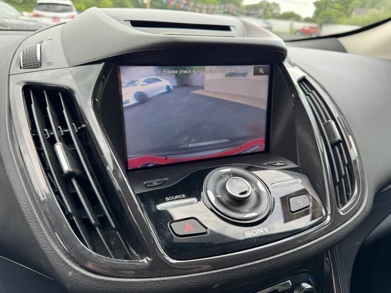 Ford Escape Titanium 4WD 2014