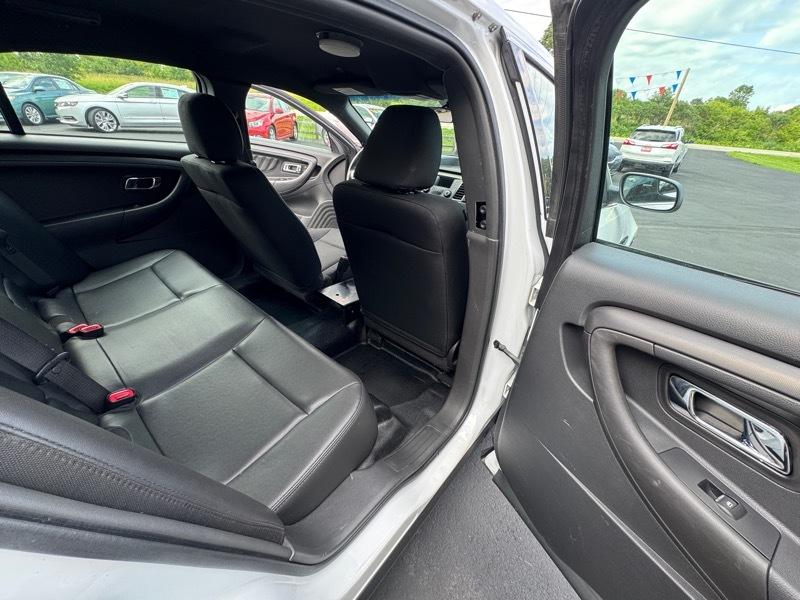 Ford Taurus Police AWD 2015