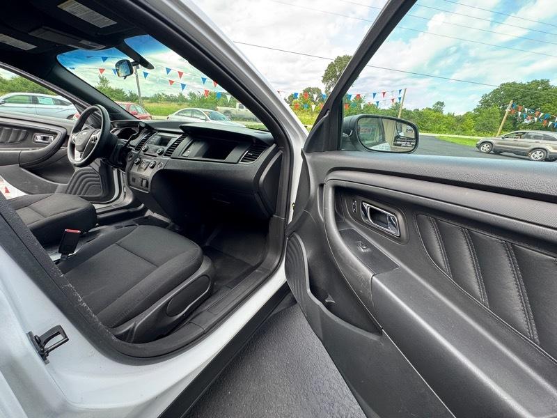 Ford Taurus Police AWD 2015