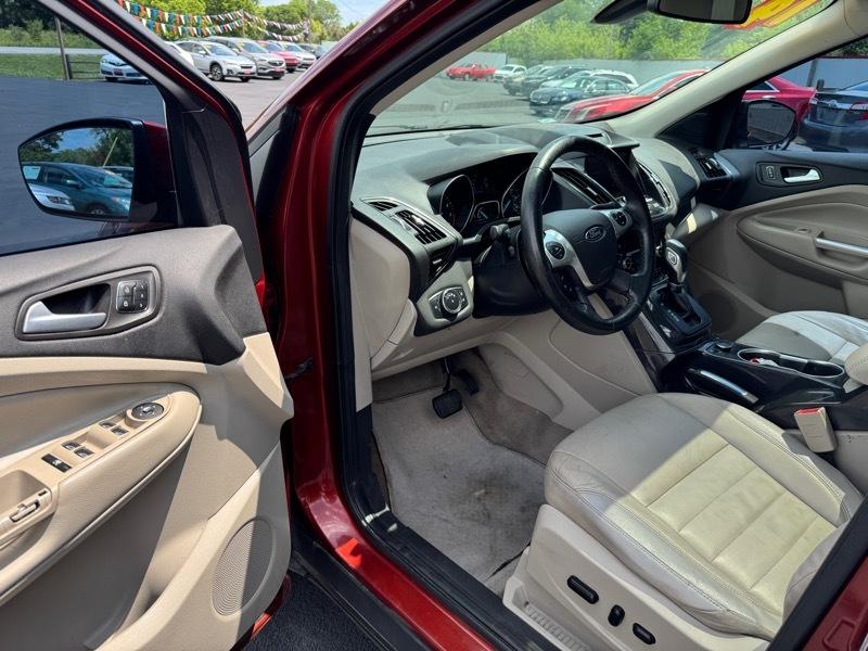 Ford Escape Titanium 4WD 2014